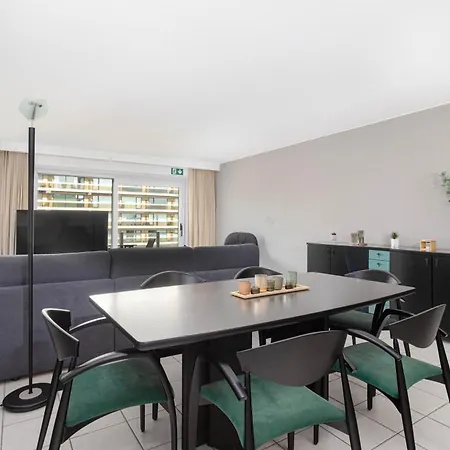 Apartment Europan A0502 Esplanade, Stijlvol En Vlakbij Het