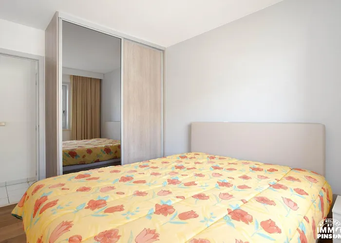 Apartment Europan A0502 Esplanade, Stijlvol En Vlakbij Het De Panne