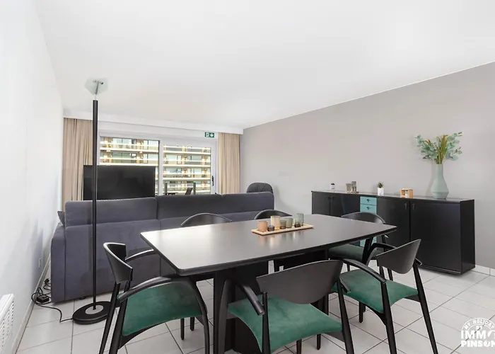 Apartment Europan A0502 Esplanade, Stijlvol En Vlakbij Het